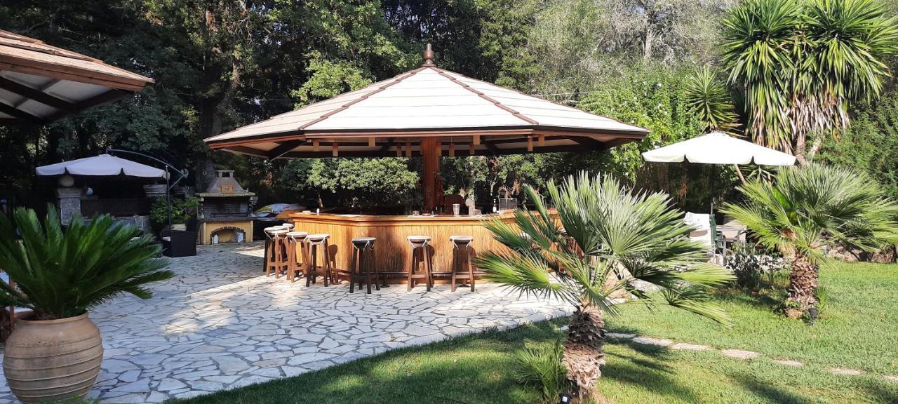 Fiori Hotel Gouvia Bagian luar foto