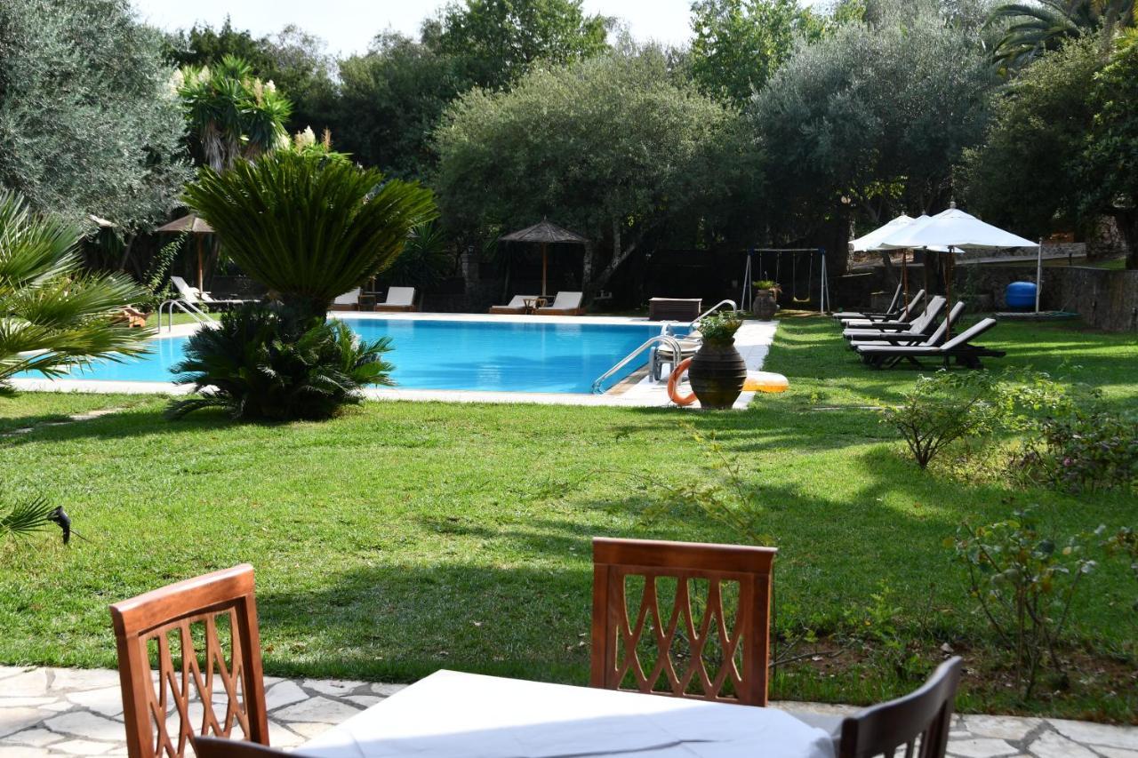 Fiori Hotel Gouvia Bagian luar foto