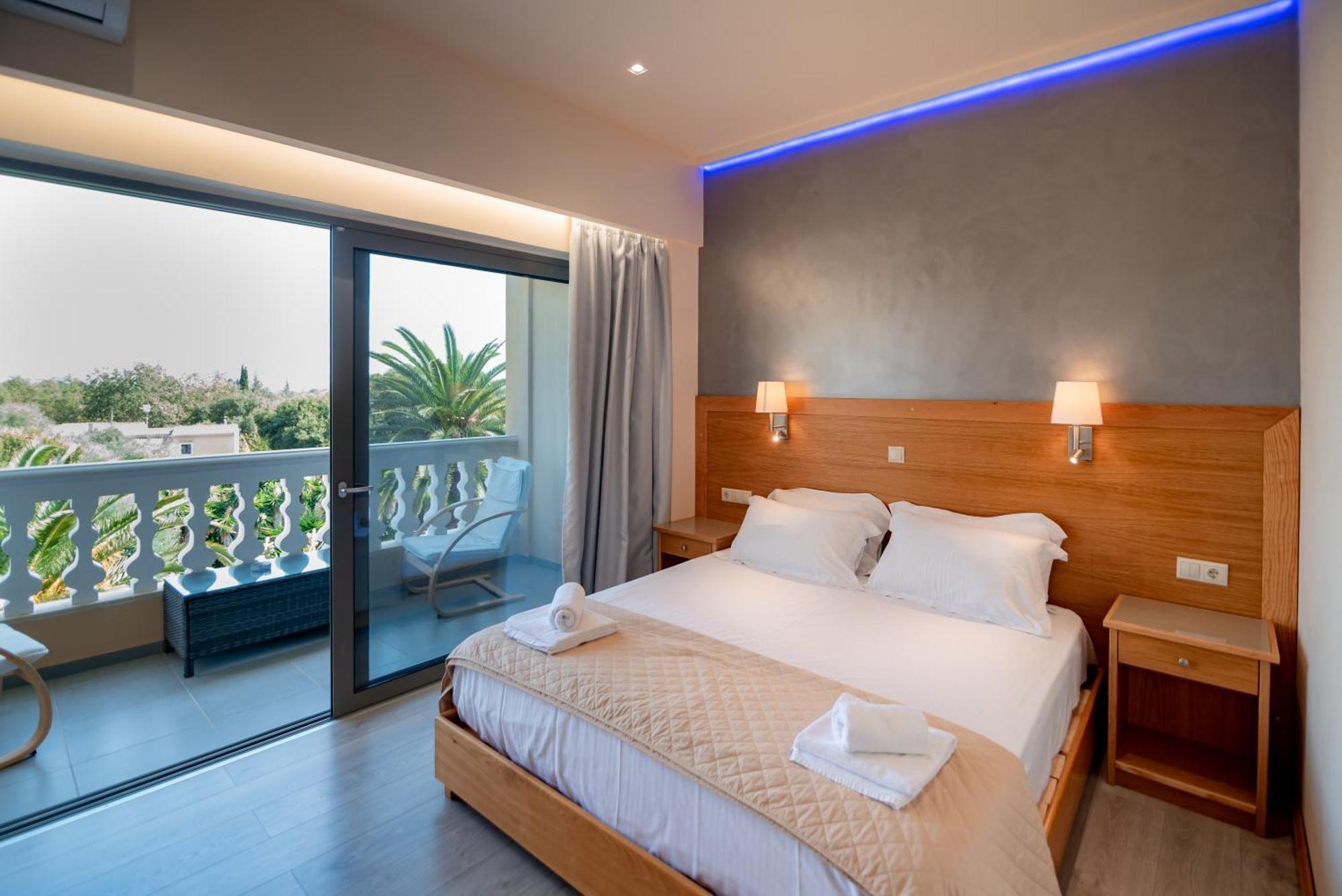 Fiori Hotel Gouvia Bagian luar foto