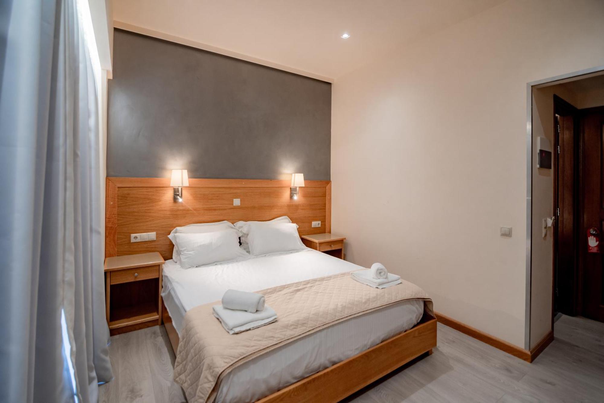 Fiori Hotel Gouvia Bagian luar foto