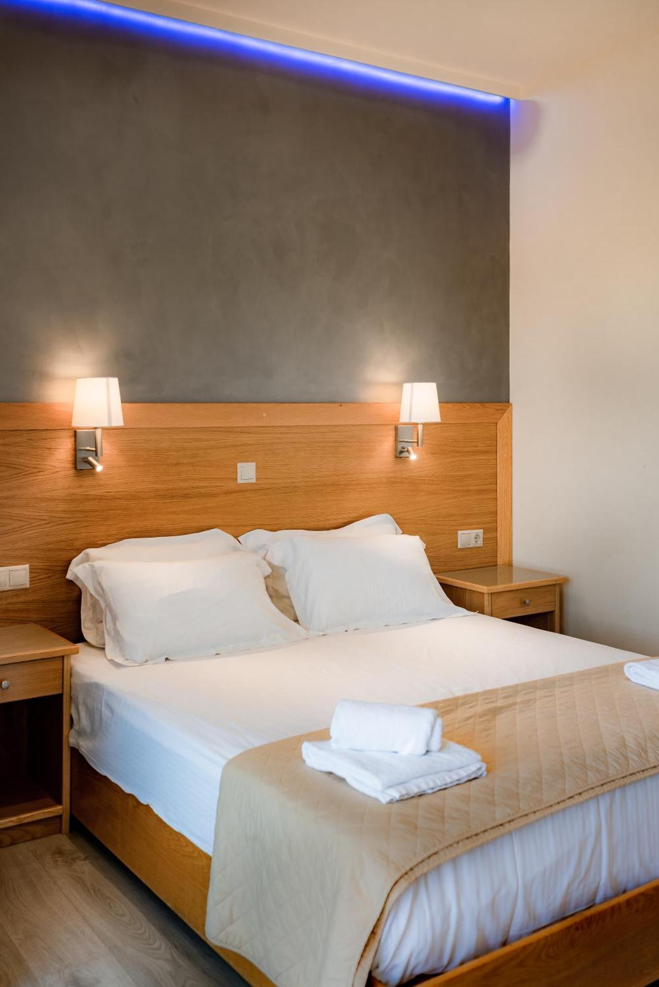 Fiori Hotel Gouvia Bagian luar foto