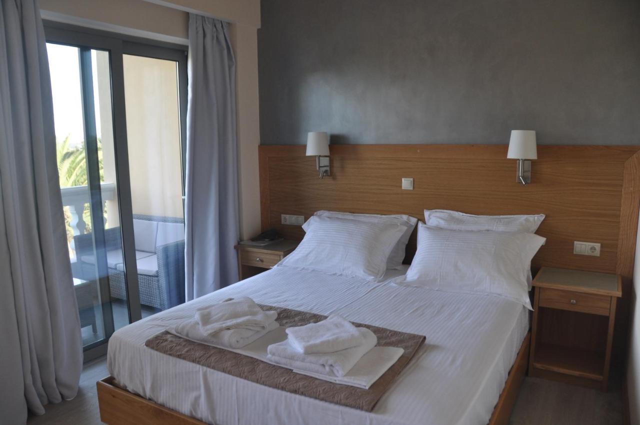 Fiori Hotel Gouvia Bagian luar foto