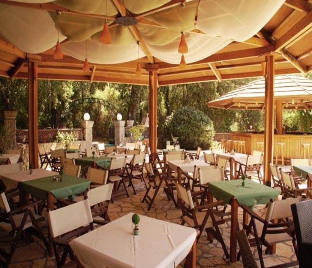 Fiori Hotel Gouvia Bagian luar foto