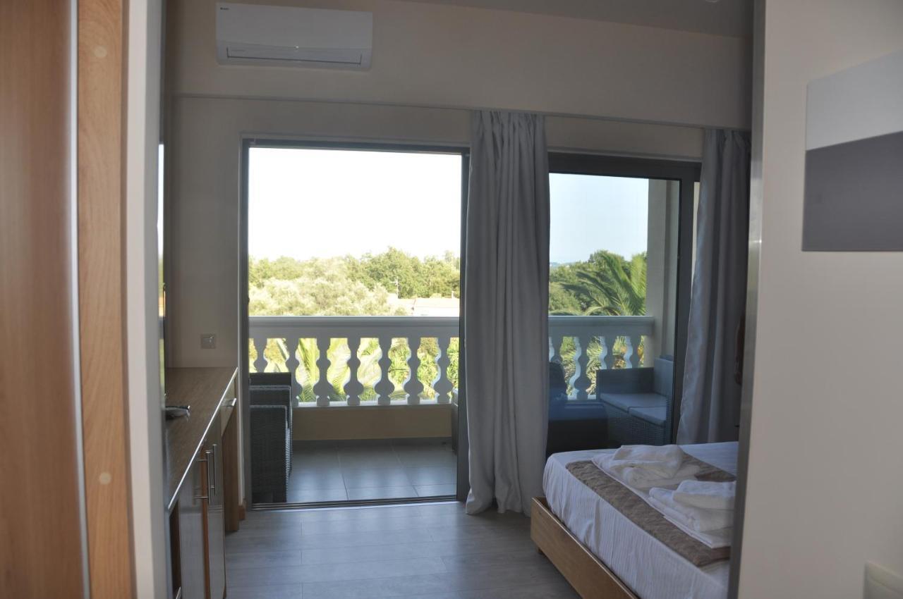 Fiori Hotel Gouvia Bagian luar foto