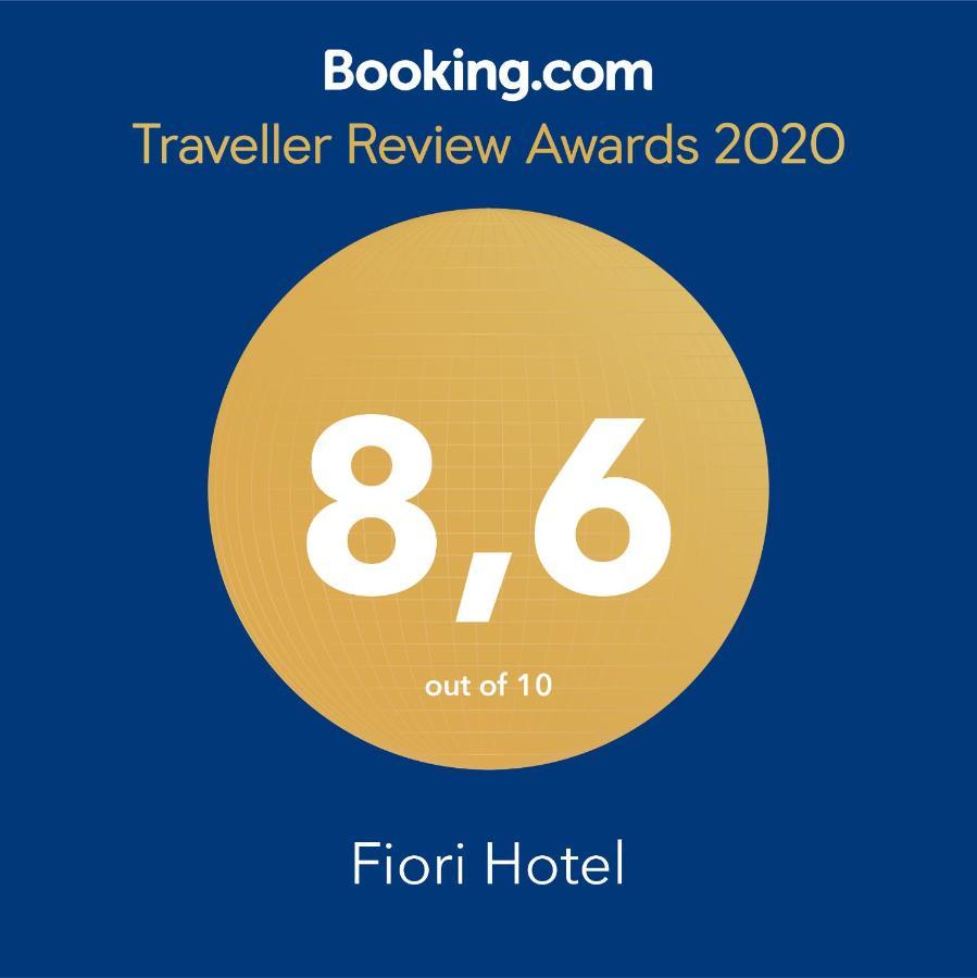 Fiori Hotel Gouvia Bagian luar foto